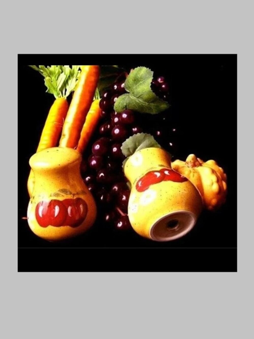 Porcelain Apple Salt & Pepper set 4" tall 26146